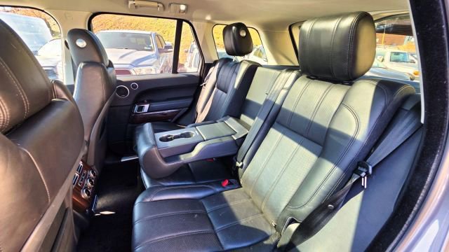 Used 2015 Land Rover Range Rover Supercharged AWD/4WD image 41