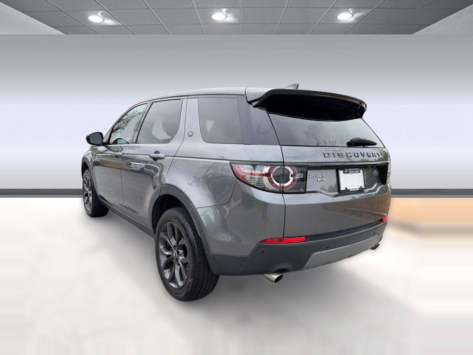 Used 2019 Land Rover Discovery Sport image 3