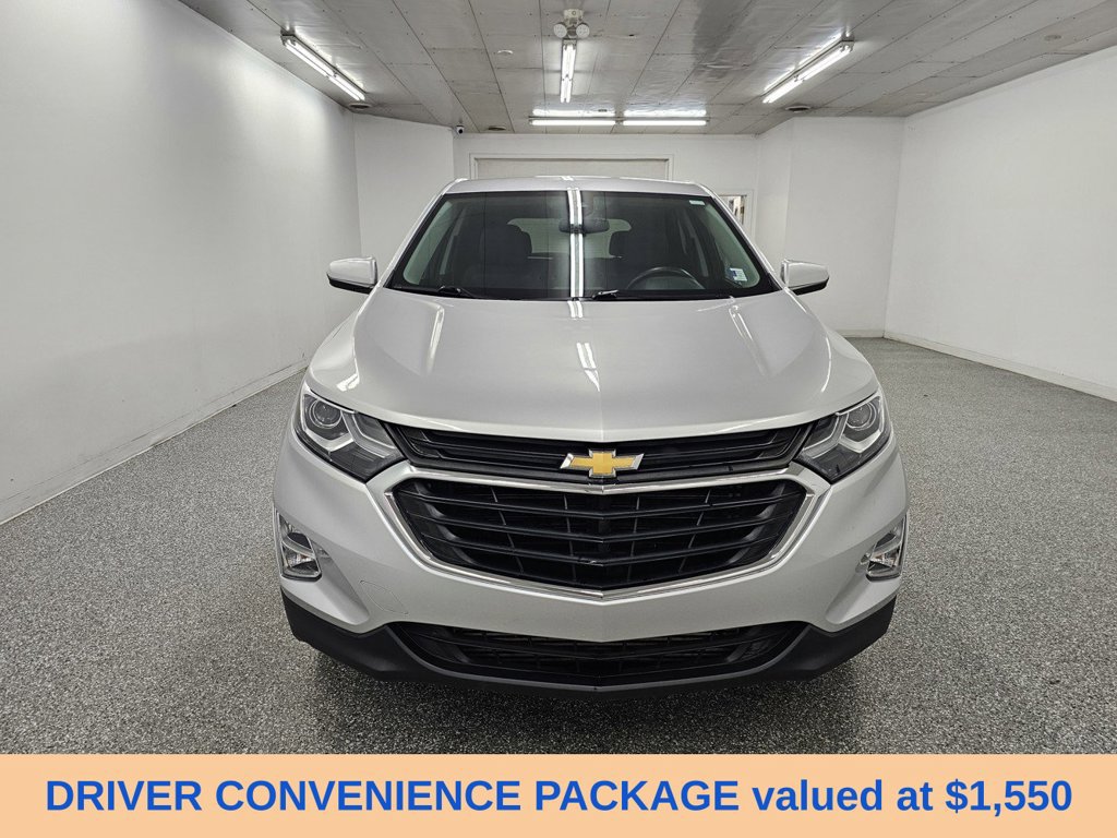 Used 2020 Chevrolet Equinox LT w/ Driver Convenience Package FWD image 2