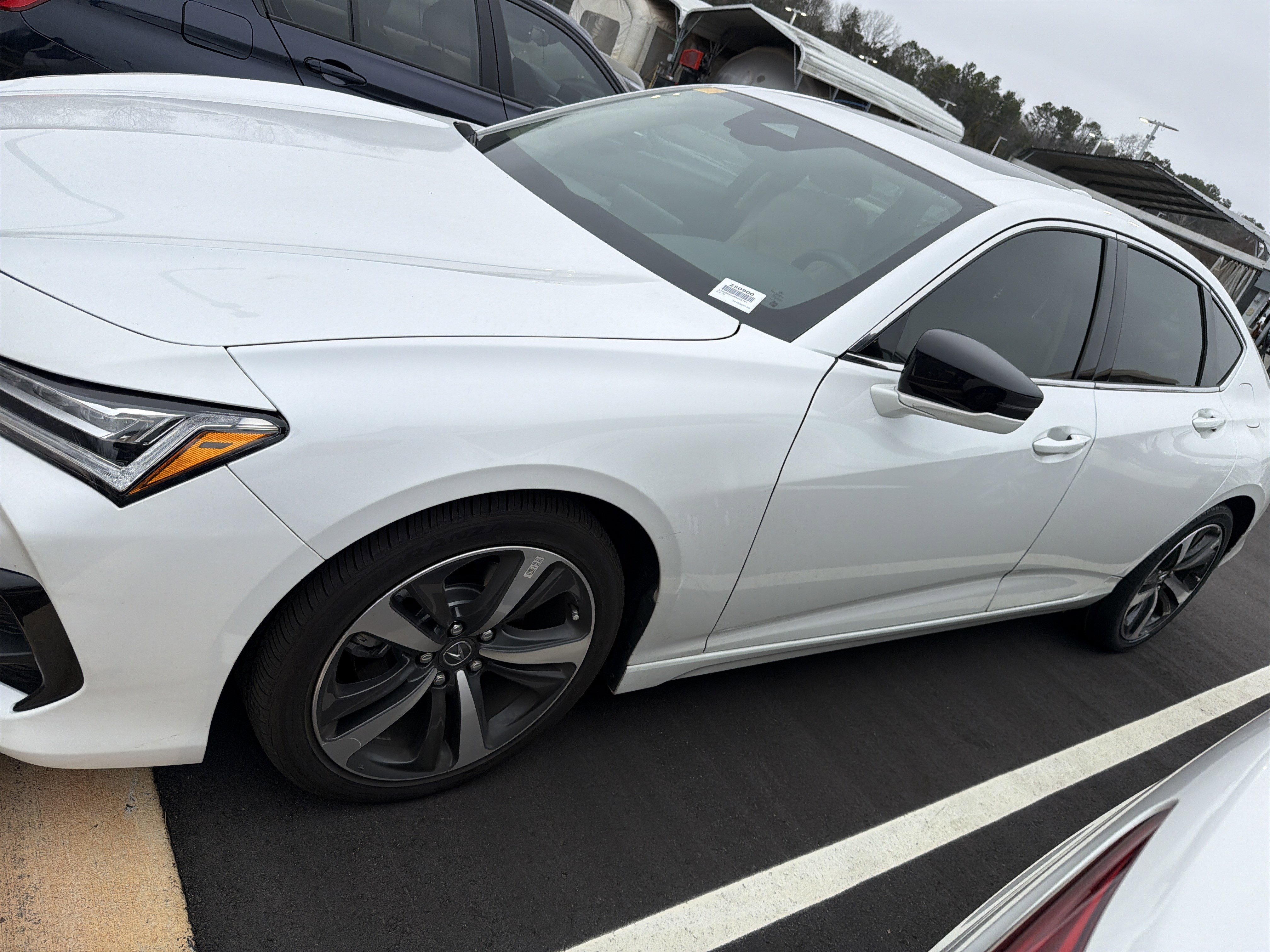 Certified 2025 Acura TLX w/ Technology Package image 7