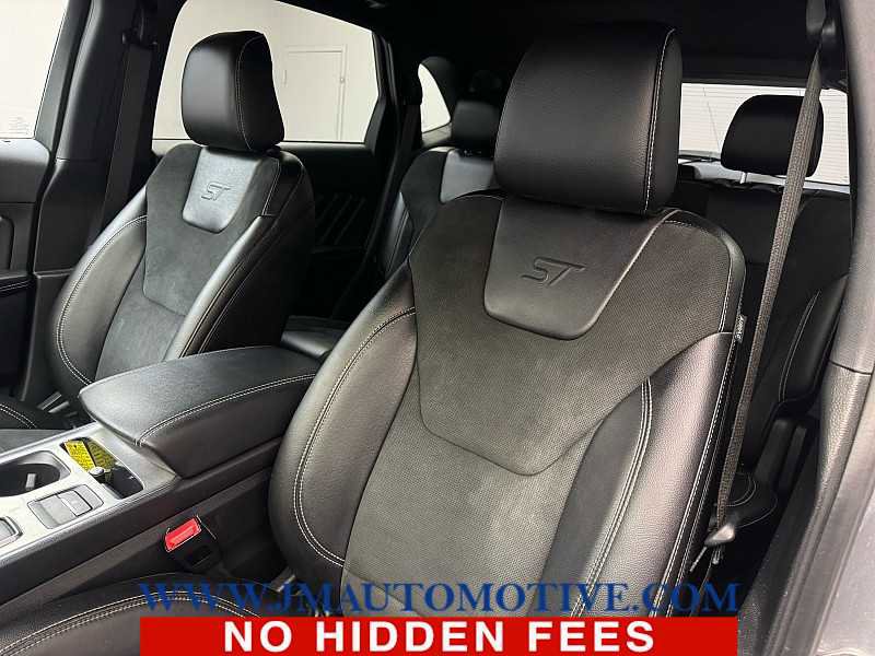 Used 2023 Ford Edge ST image 13