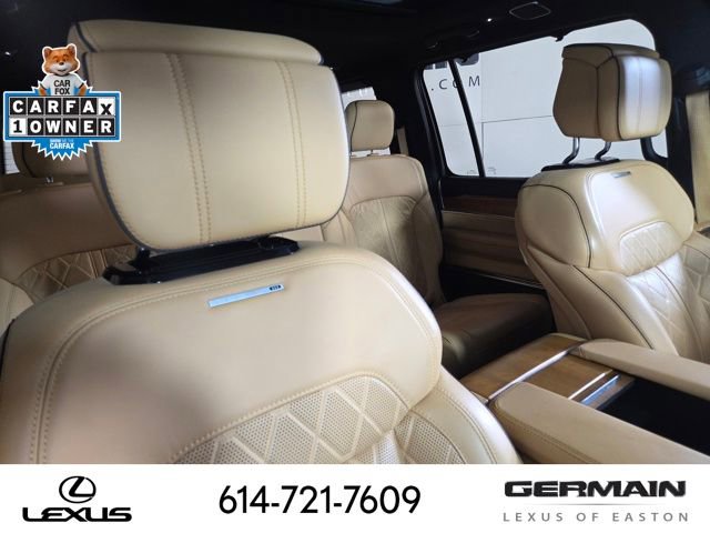 Used 2023 Jeep Grand Wagoneer Series III w/ HD Trailer Tow Package AWD/4WD image 21