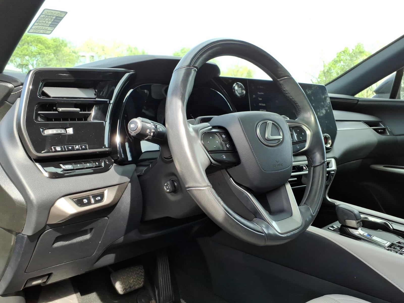 Used 2023 Lexus RX 350 Premium Plus w/ Accessory Package AWD/4WD image 14