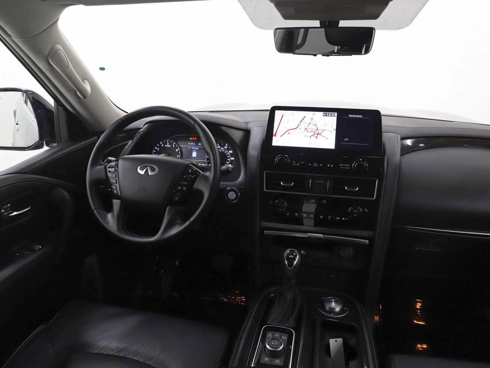 Used 2024 INFINITI QX80 Luxe AWD/4WD image 16