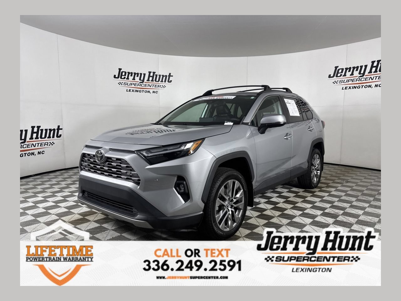Used 2022 Toyota RAV4 Limited w/ Limited Grade Weather Package AWD/4WD image 1