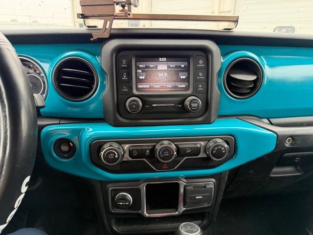 Used 2019 Jeep Wrangler Sport image 16