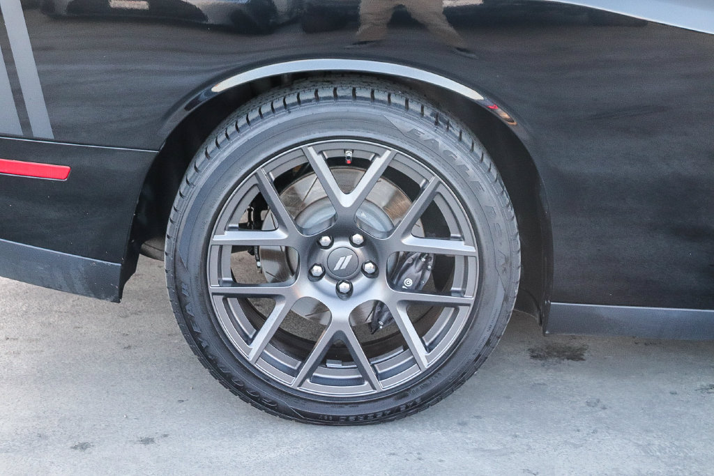 Used 2018 Dodge Challenger R/T Scat Pack RWD image 11