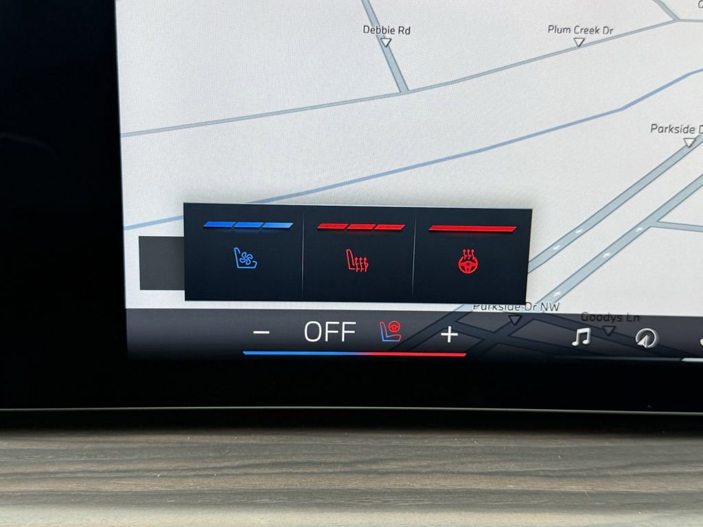 New 2026 BMW X5 xDrive50e w/ Executive Package image 28