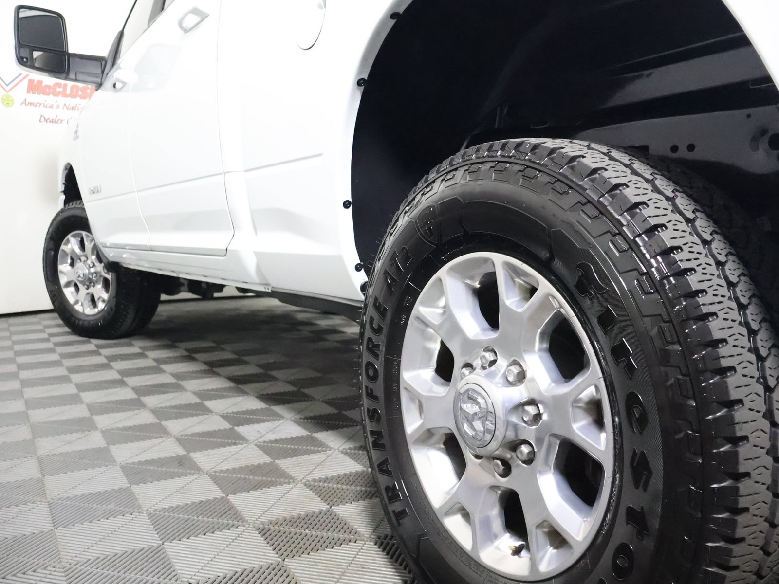 Used 2024 RAM 2500 Laramie w/ Safety Group AWD/4WD image 12
