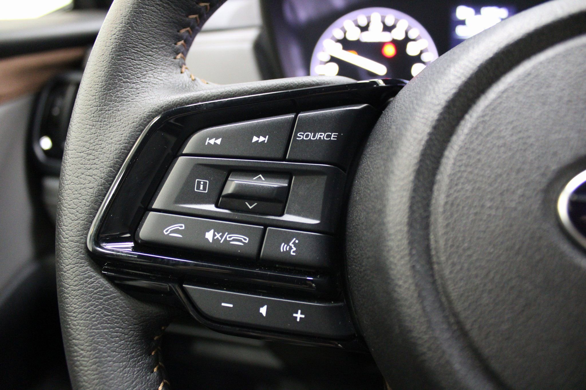 Used 2025 Subaru Forester Sport w/ Popular Package #1 image 39