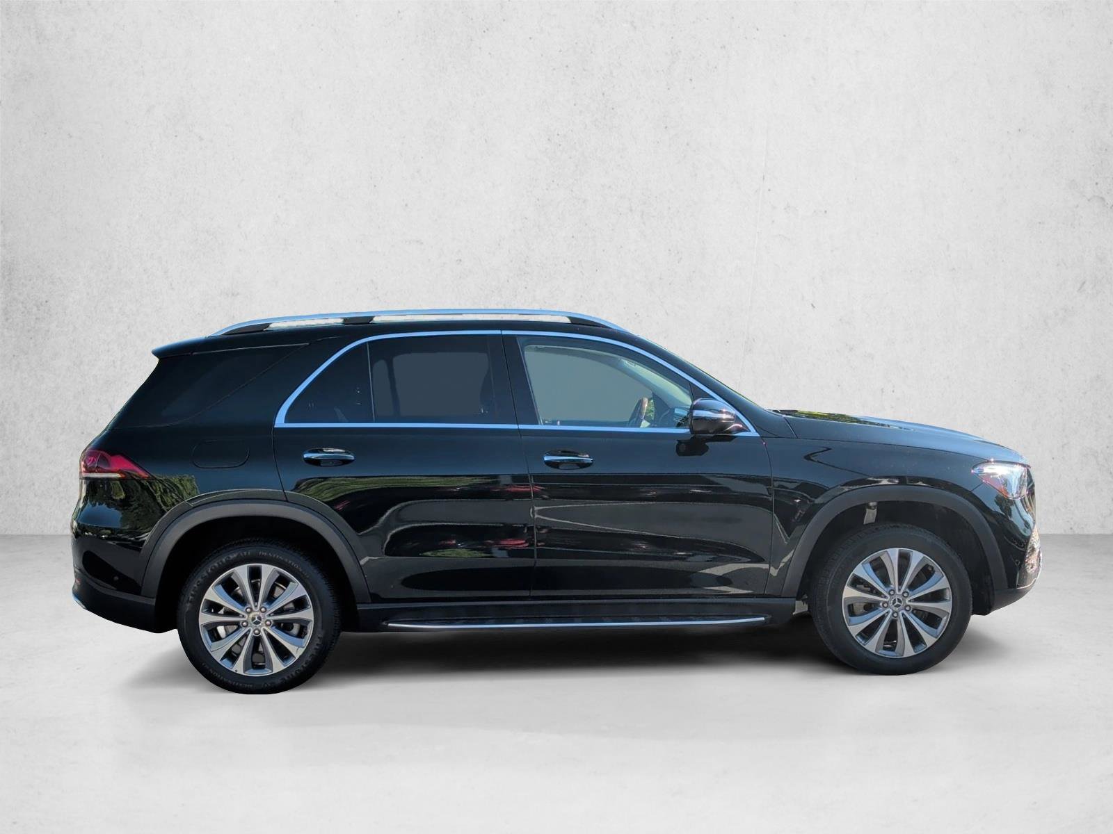 Used 2023 Mercedes-Benz GLE 350 4MATIC image 4