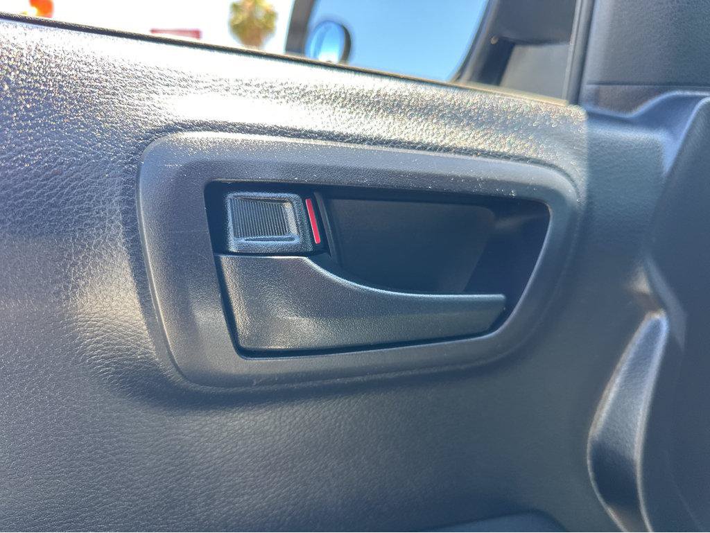 Used 2020 Toyota Tacoma SR RWD image 33