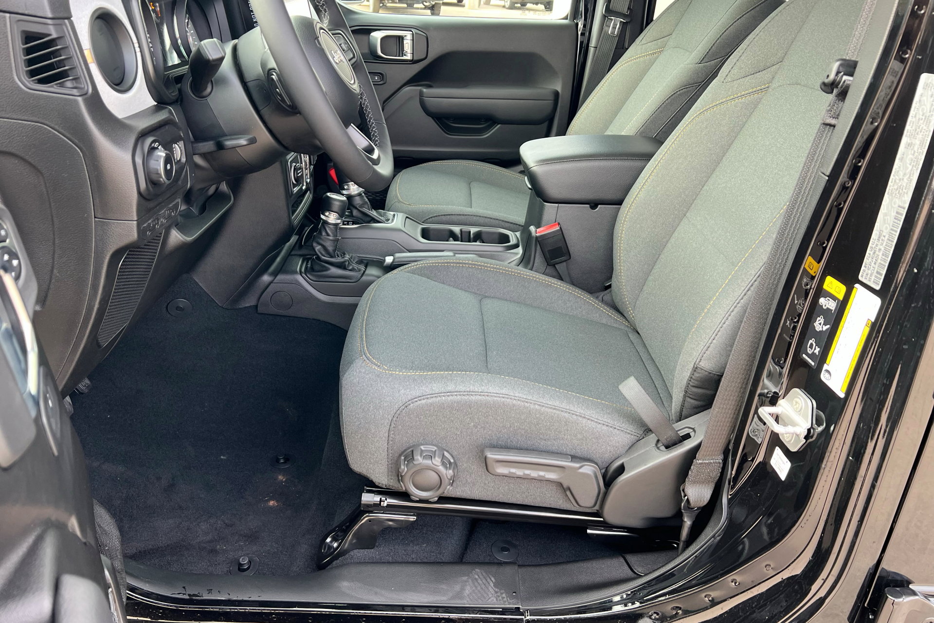 New 2026 Jeep Wrangler Unlimited Sport AWD/4WD image 17