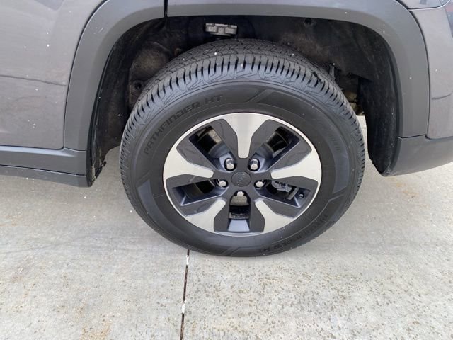 Used 2022 Jeep Grand Cherokee Limited 4xe image 13