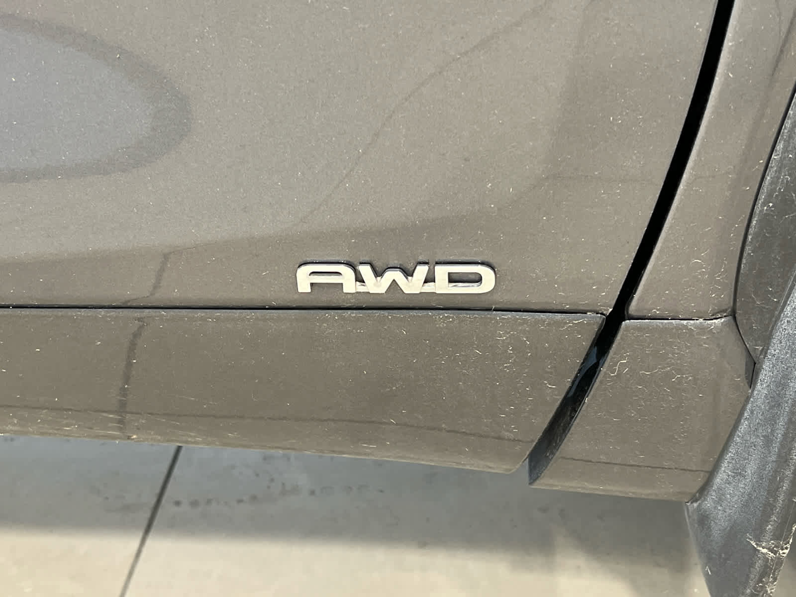 Used 2023 Toyota Highlander XLE AWD/4WD image 4