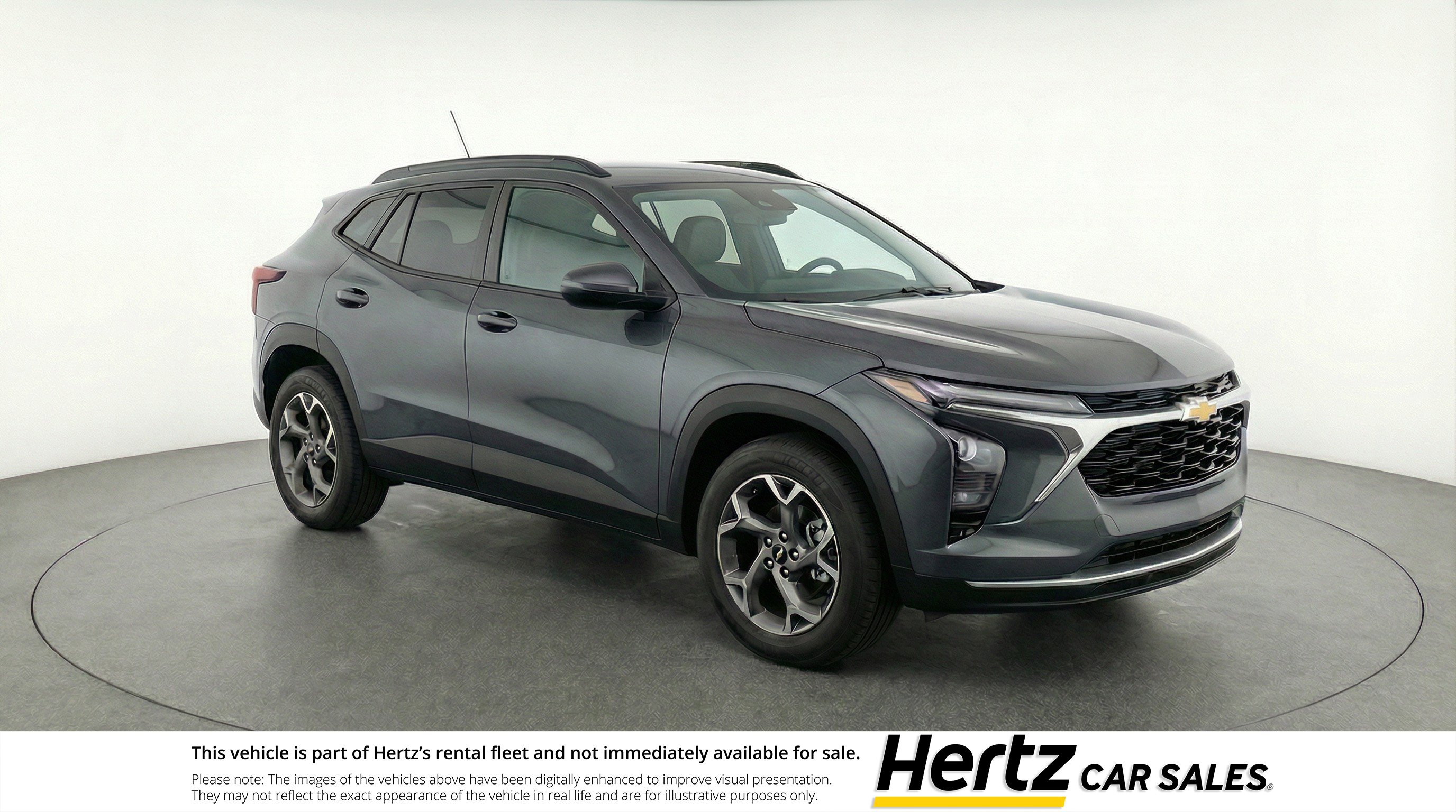Used 2025 Chevrolet Trax LT w/ LT Convenience Package FWD image 1