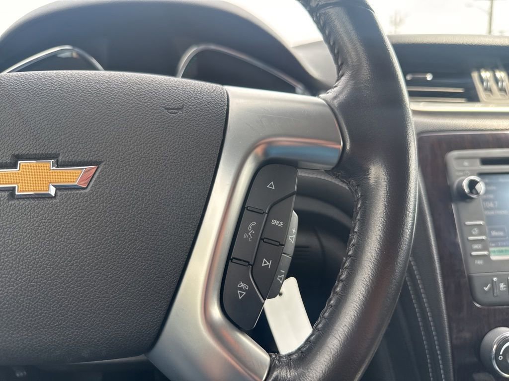 Used 2016 Chevrolet Traverse LT FWD image 31