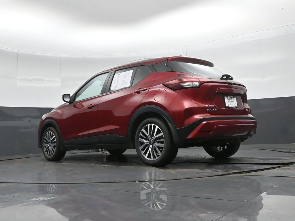 Used 2023 Nissan Kicks SV FWD image 37