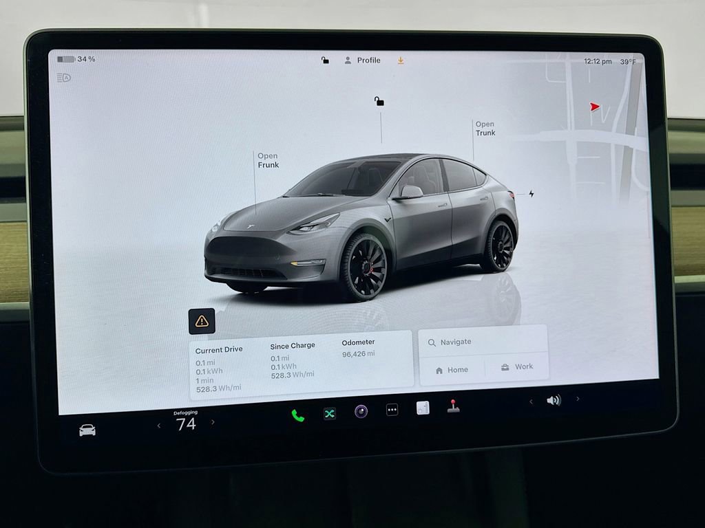 Used 2022 Tesla Model Y Performance image 14