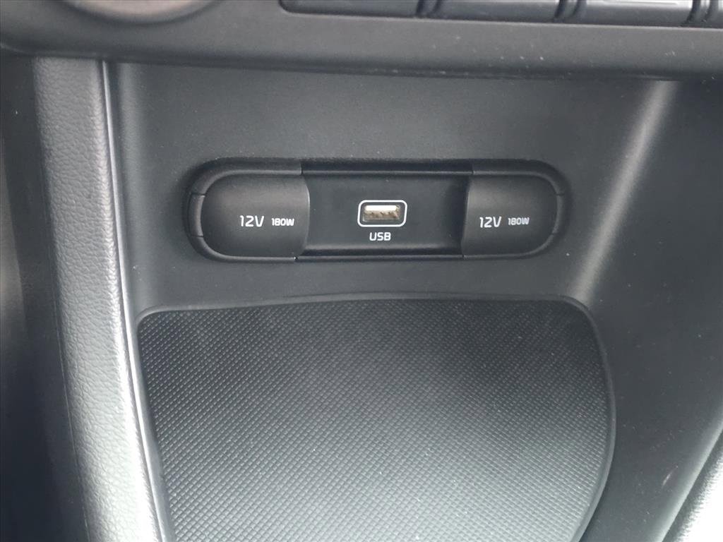 Used 2021 Kia Sportage S image 16