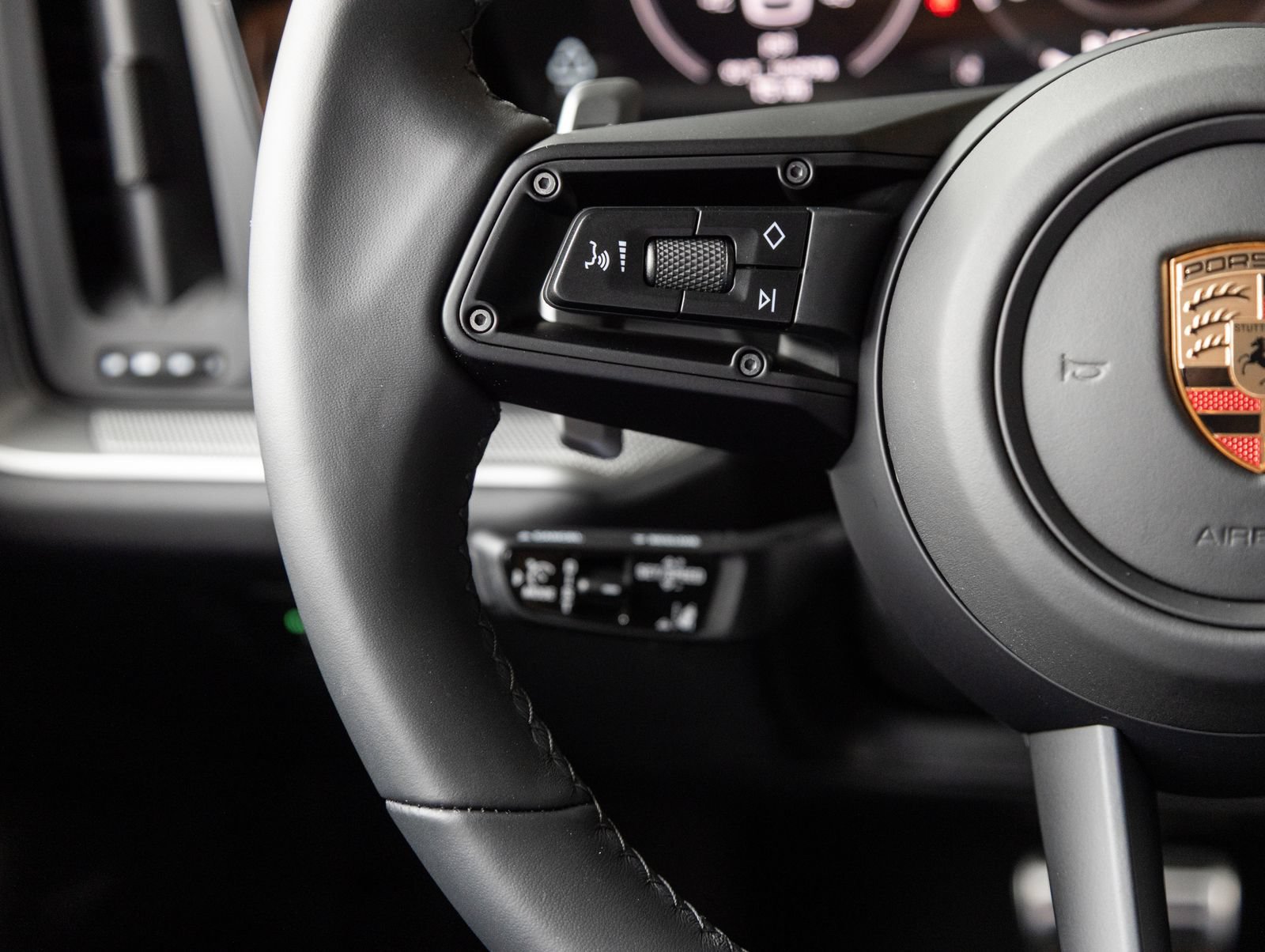 New 2026 Porsche Cayenne S AWD/4WD image 15