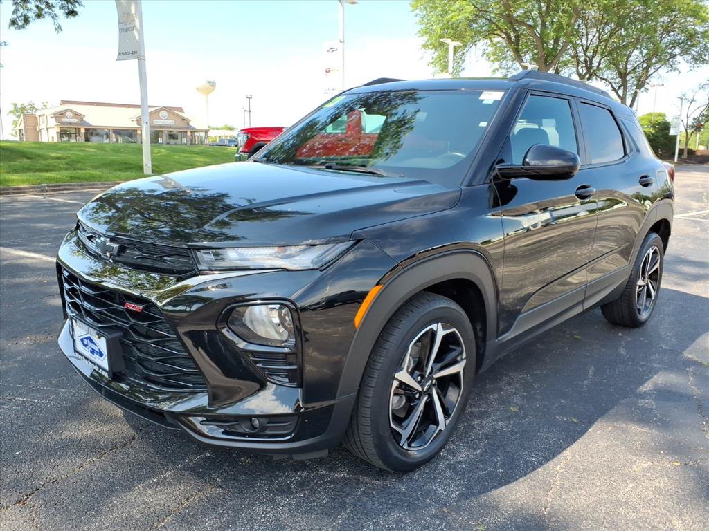 Used 2023 Chevrolet TrailBlazer RS w/ Convenience Package FWD image 3