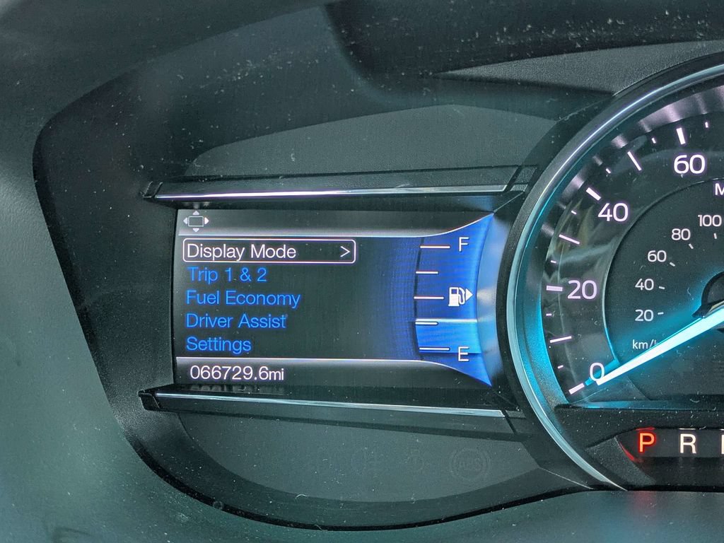 Used 2017 Ford Explorer XLT w/ Equipment Group 202A FWD image 25