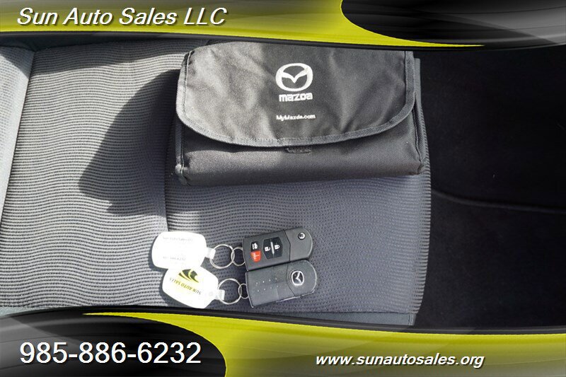 Used 2012 MAZDA MX-5 Miata Sport image 25