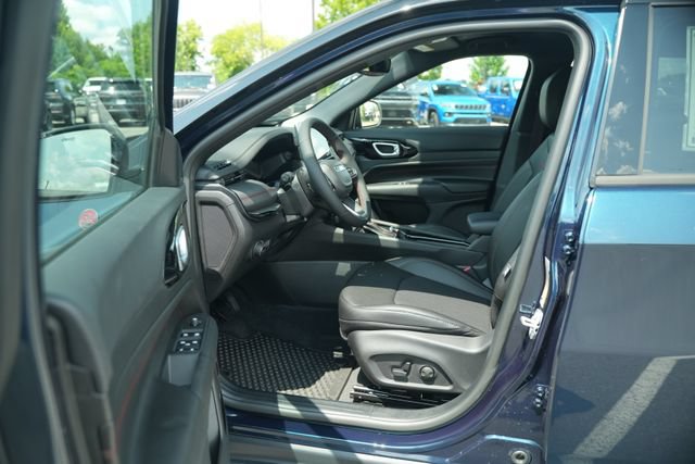 New 2026 Jeep Compass Trailhawk AWD/4WD image 10