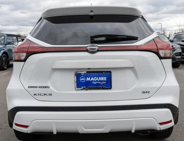 Used 2023 Nissan Kicks SR image 7