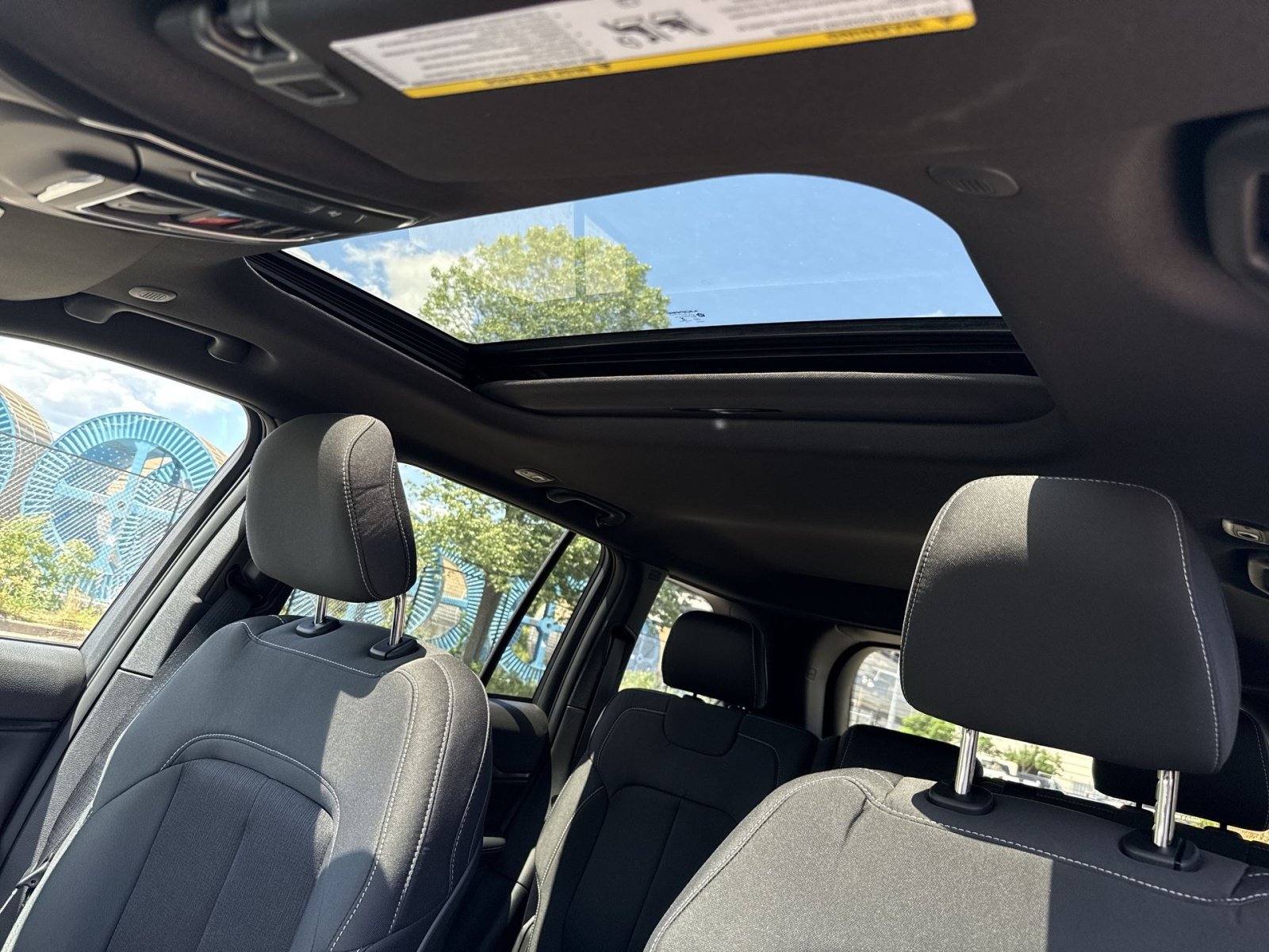 New 2026 Jeep Grand Cherokee Laredo X AWD/4WD image 23