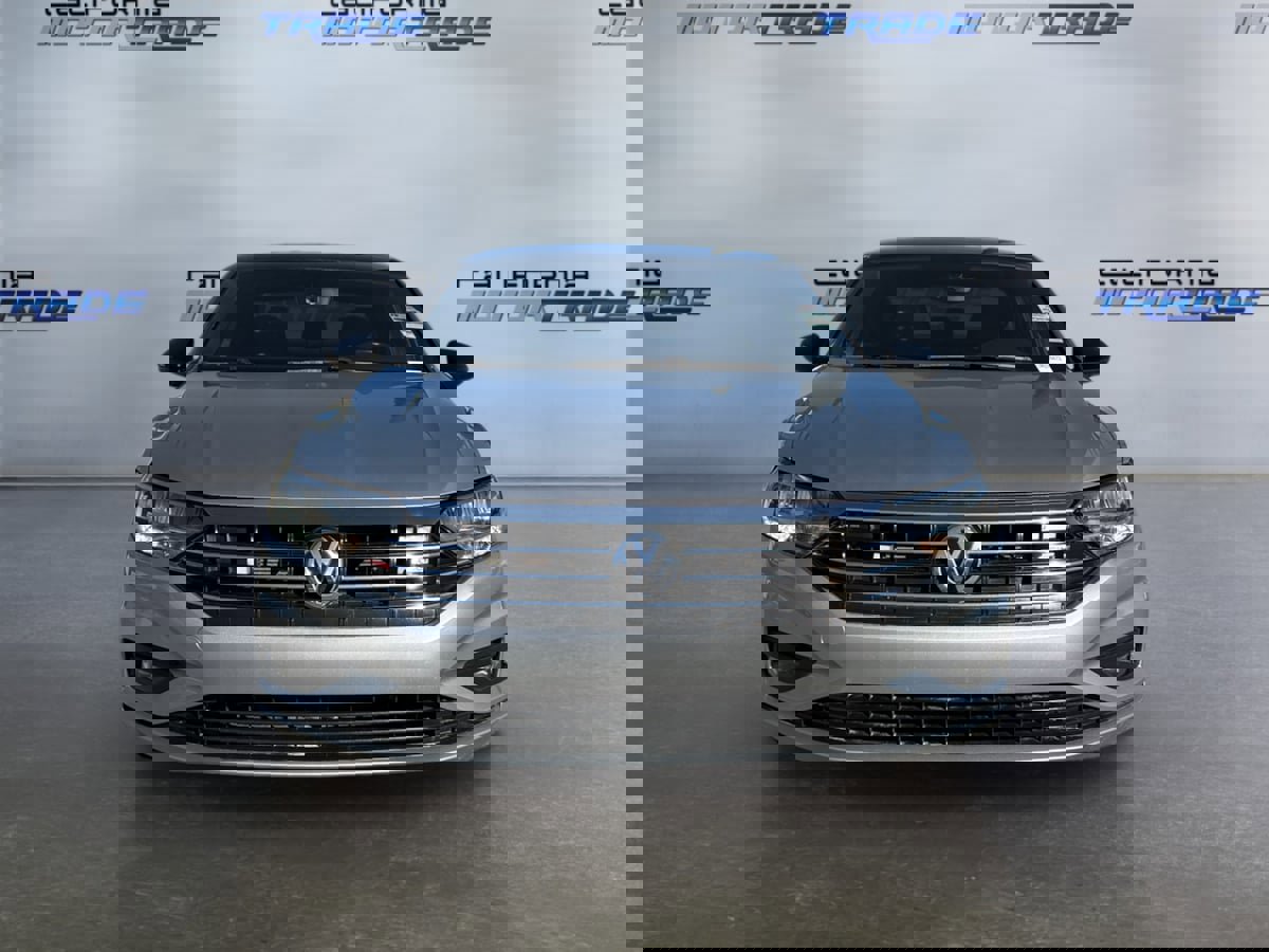 Used 2020 Volkswagen Jetta R-Line image 2