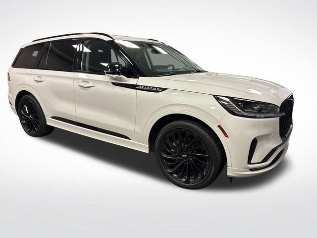 Used 2025 Lincoln Aviator Reserve w/ Jet Appearance Package RWD image 7