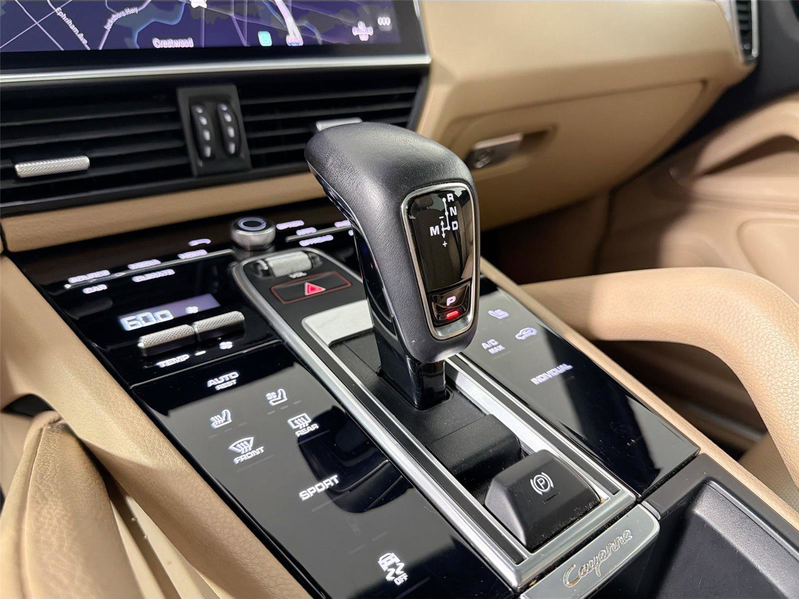 Certified 2022 Porsche Cayenne GTS AWD/4WD image 34