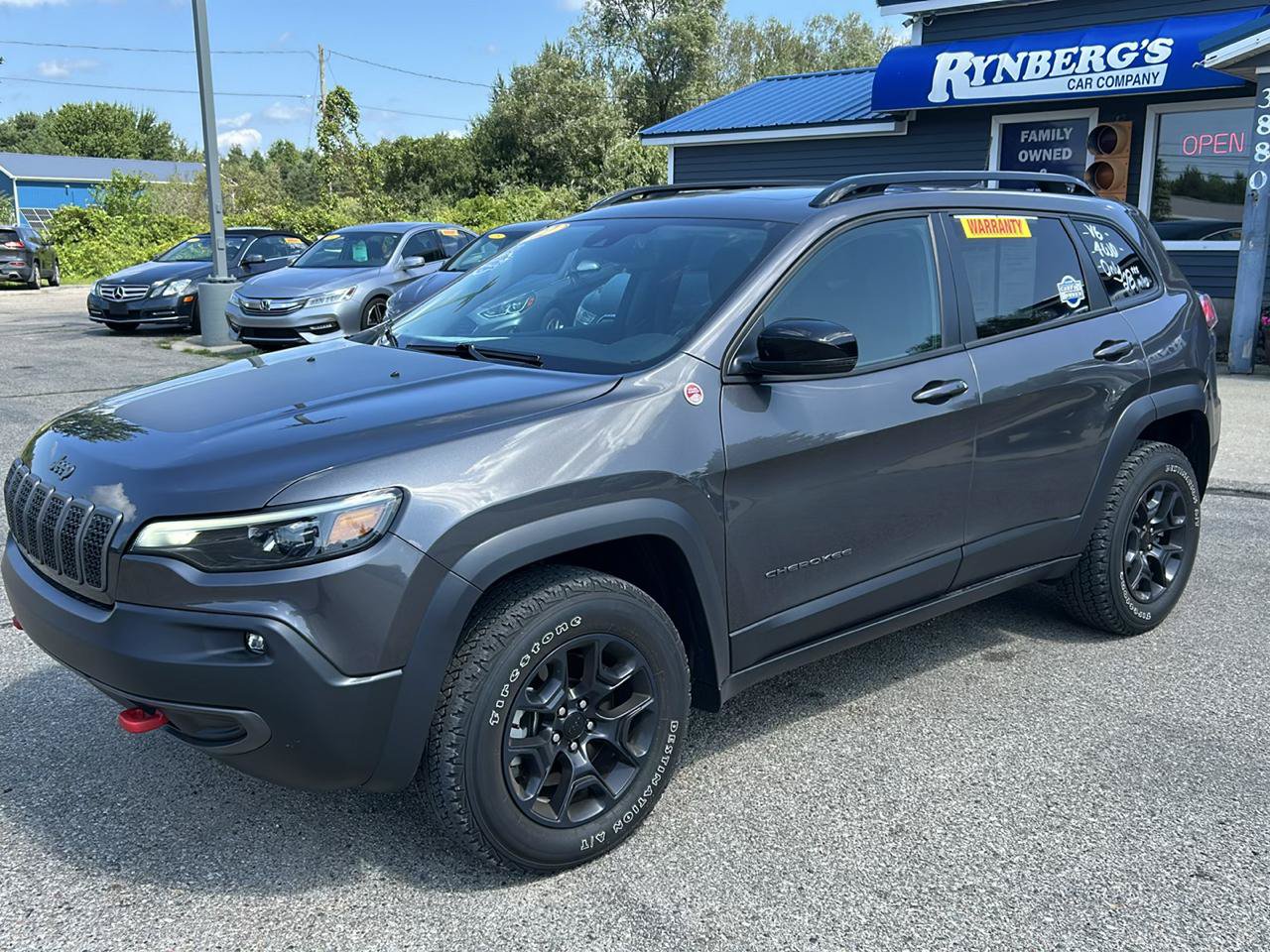Used 2022 Jeep Cherokee Trailhawk w/ Sun, Sound & Nav Group AWD/4WD image 1