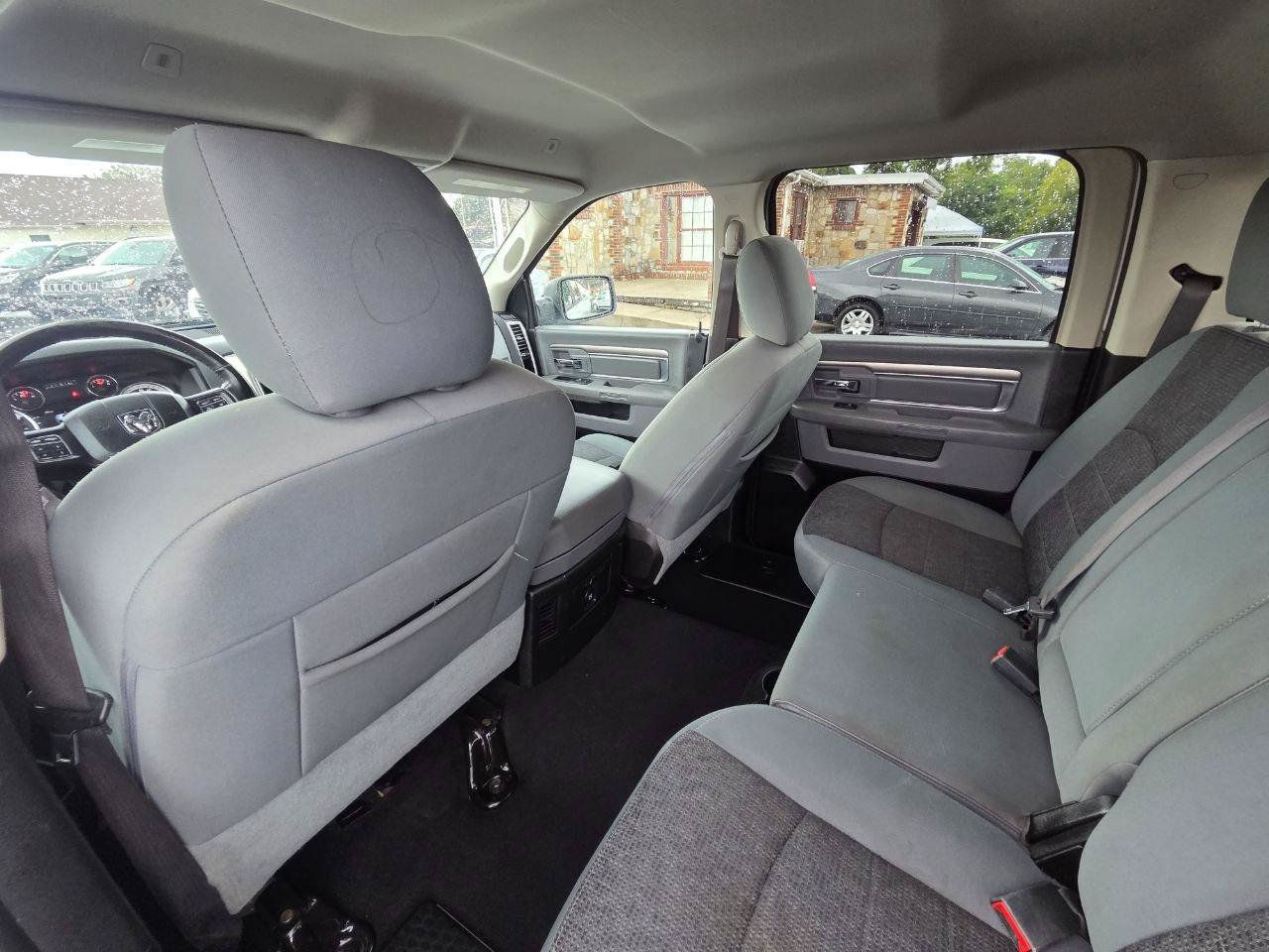 Used 2020 RAM 1500 Classic SLT w/ Luxury Group RWD image 14