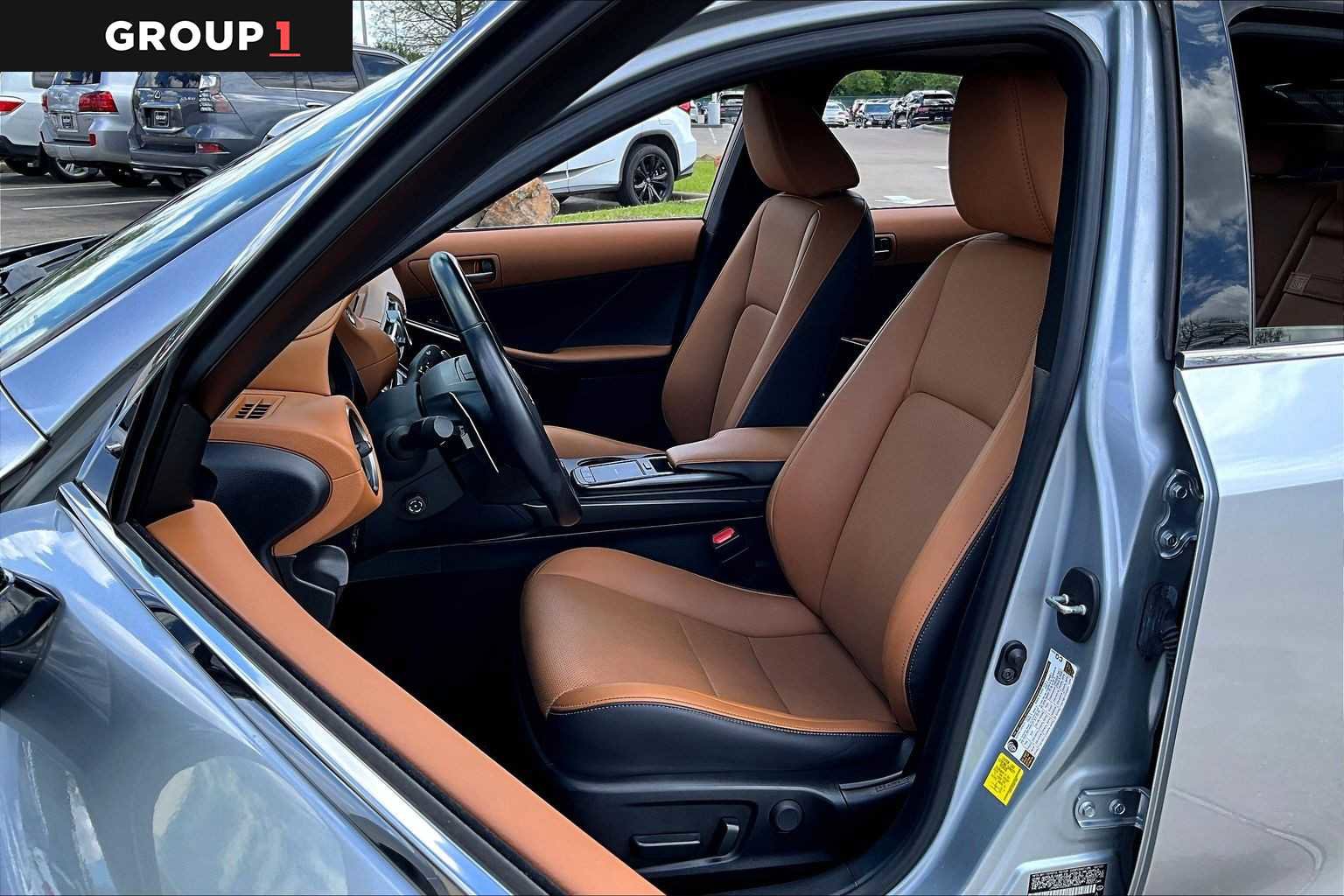 Certified 2022 Lexus IS 300 w/ Premium Package image 7