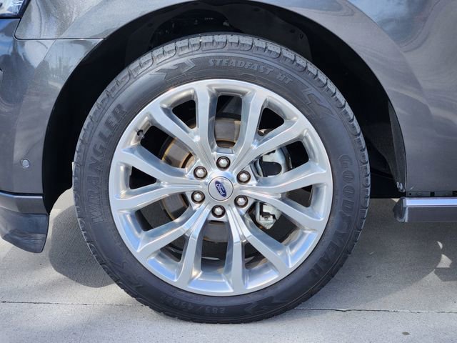 Used 2019 Ford Expedition Limited w/ Equipment Group 302A image 10