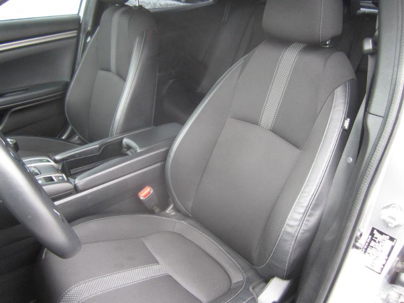 Used 2020 Honda Civic Sport image 11