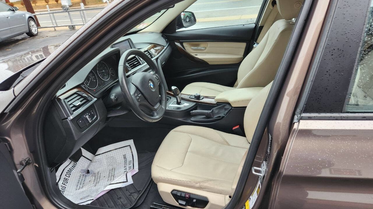 Used 2015 BMW 320i xDrive Sedan image 10