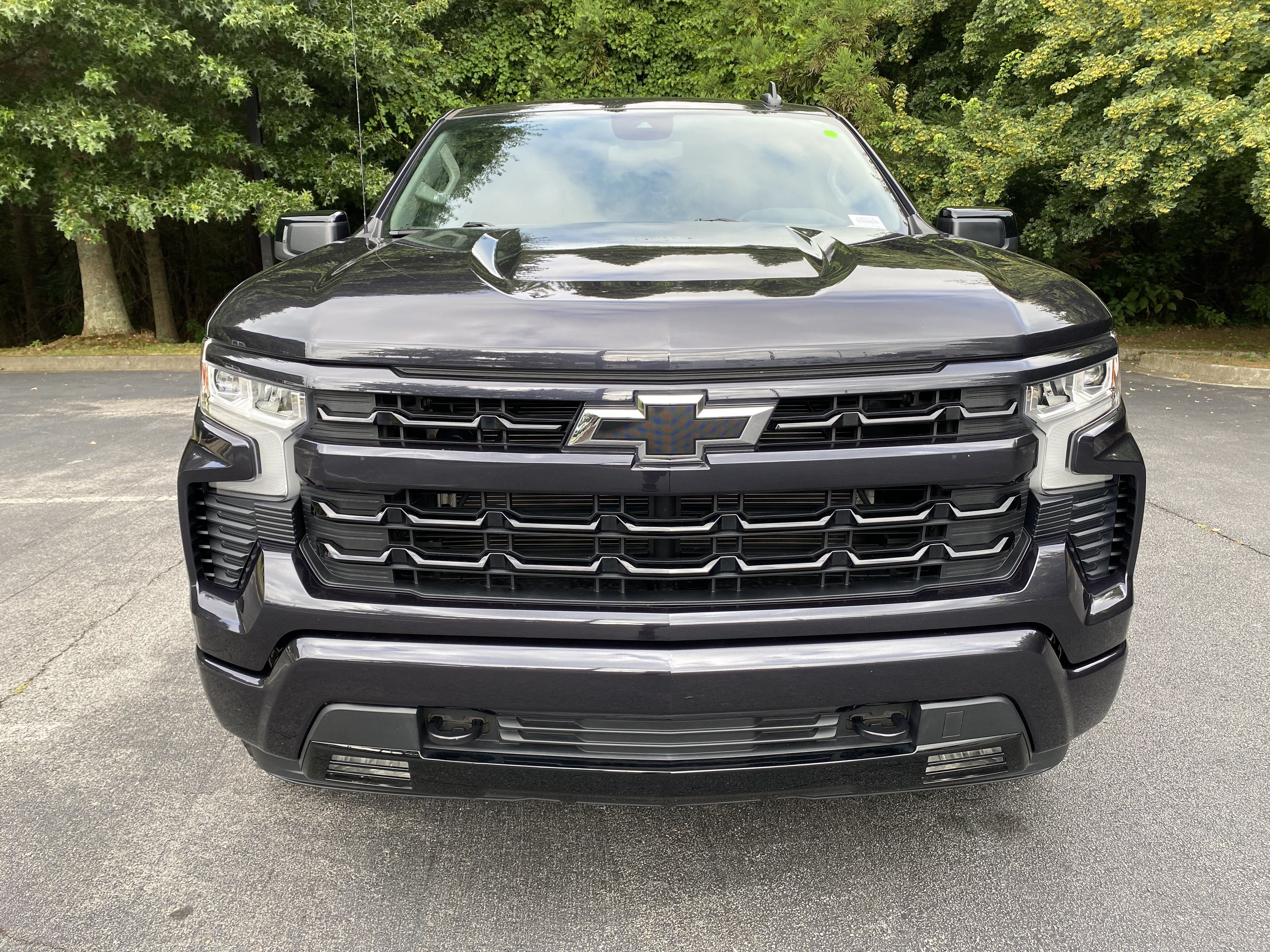 Used 2023 Chevrolet Silverado 1500 RST AWD/4WD image 3