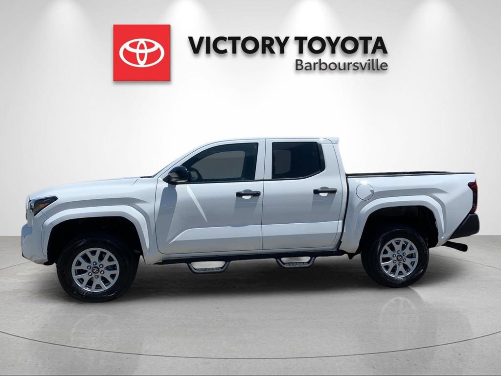 Used 2025 Toyota Tacoma SR RWD image 2