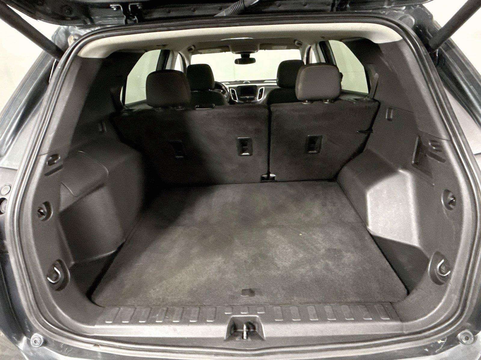 Used 2021 Chevrolet Equinox LT AWD/4WD image 17