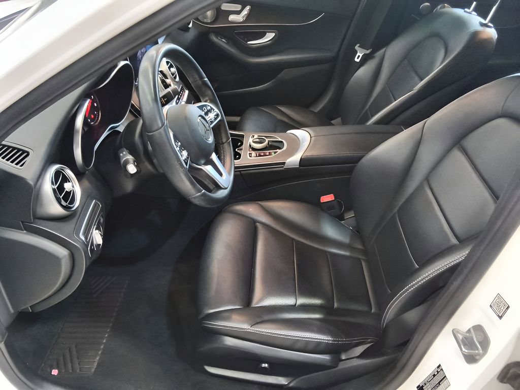 Used 2019 Mercedes-Benz C 300 4MATIC Sedan image 13