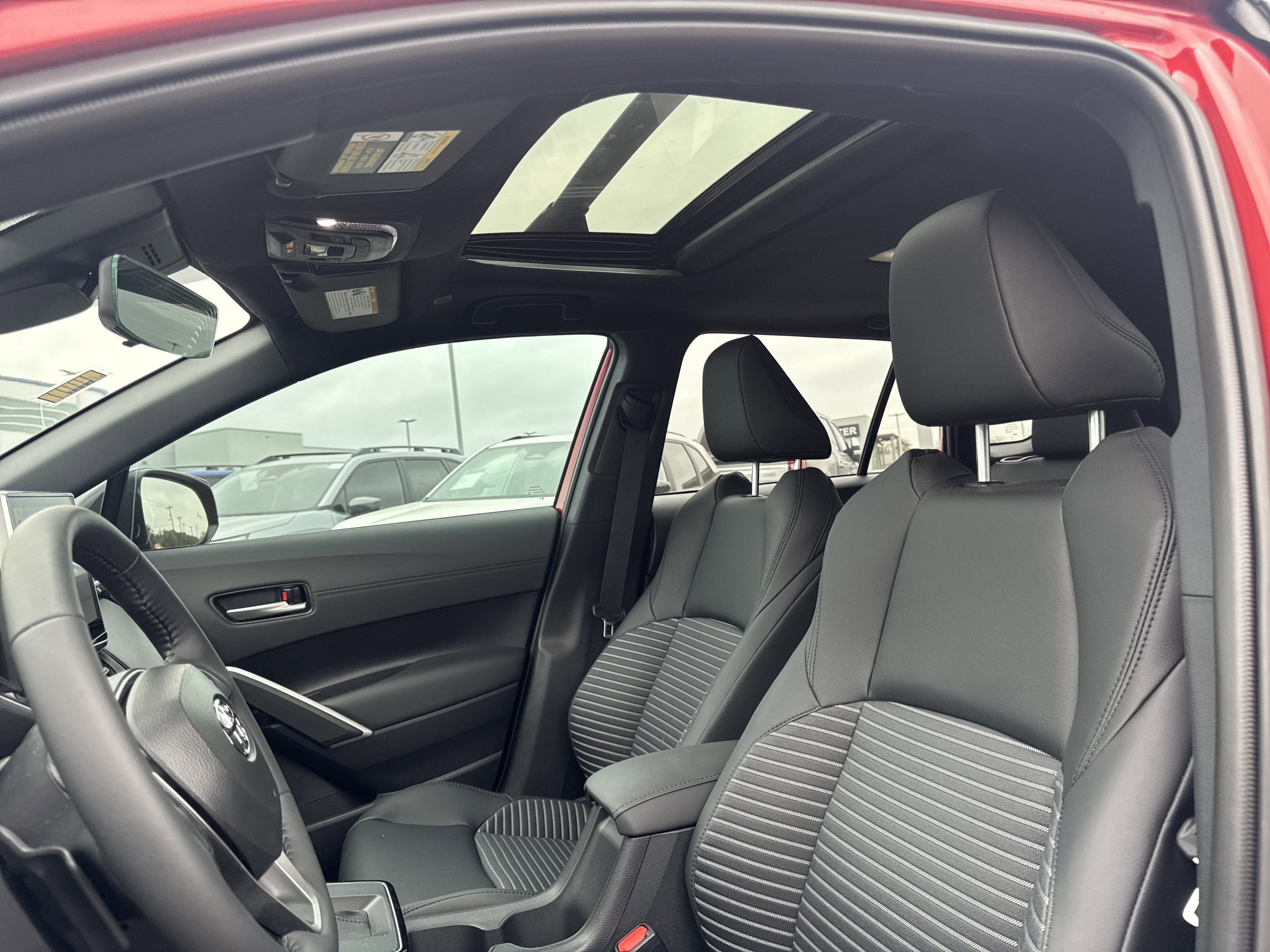 Used 2026 Toyota Corolla Cross XSE w/ Convenience Package image 25