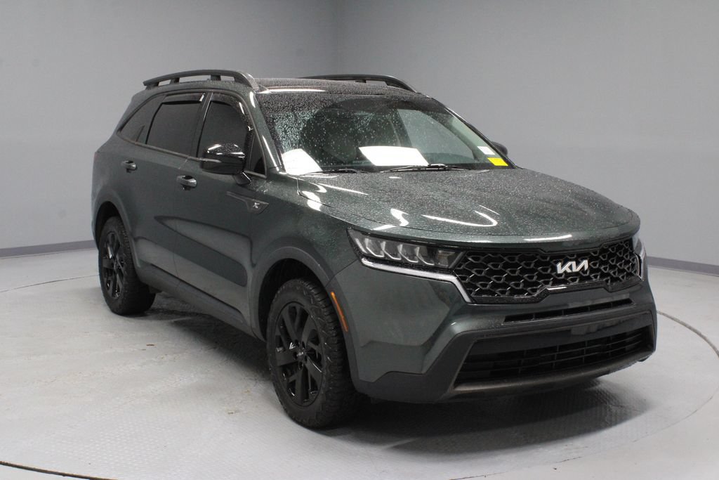Used 2023 Kia Sorento S w/ Panoramic Sunroof Package