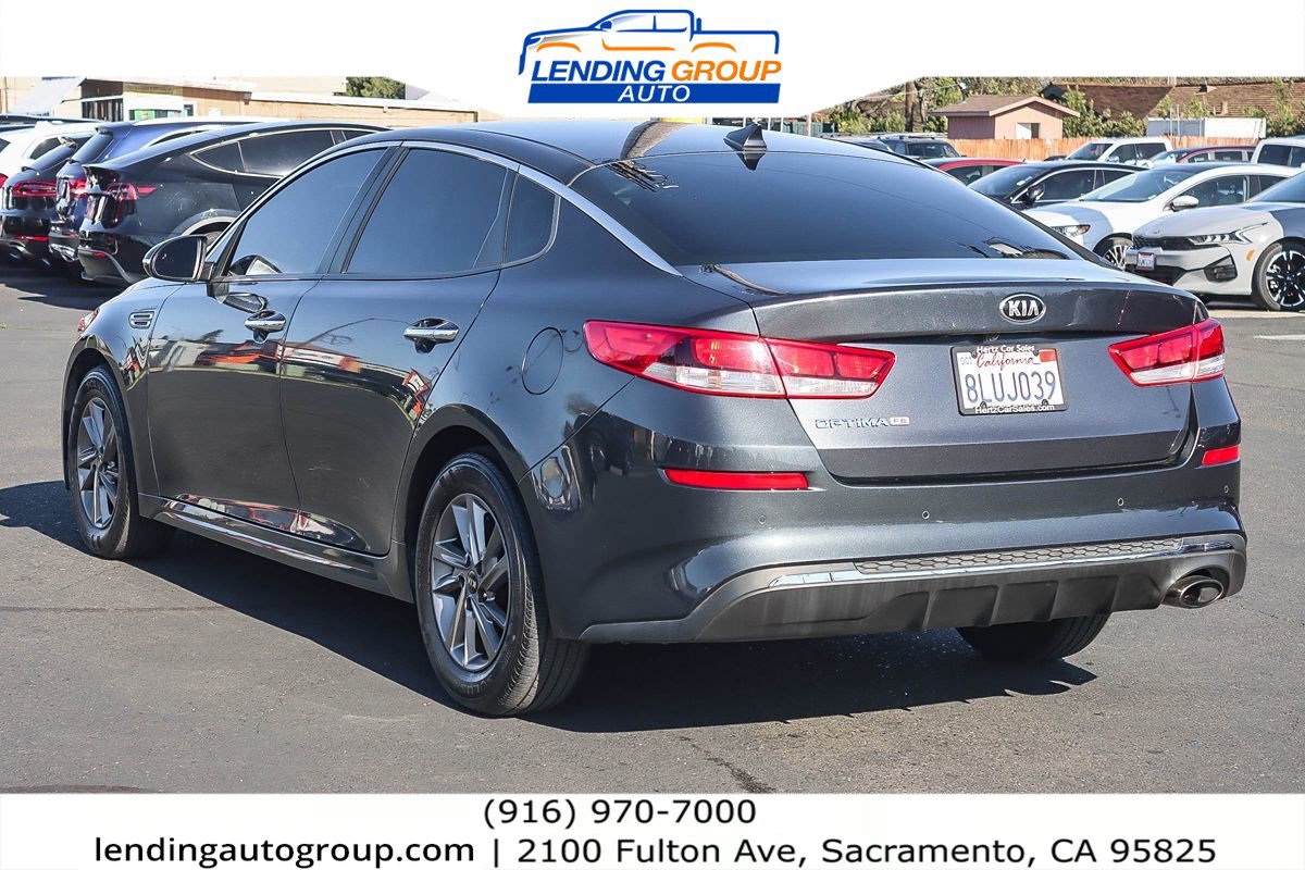 Used 2020 Kia Optima LX image 2