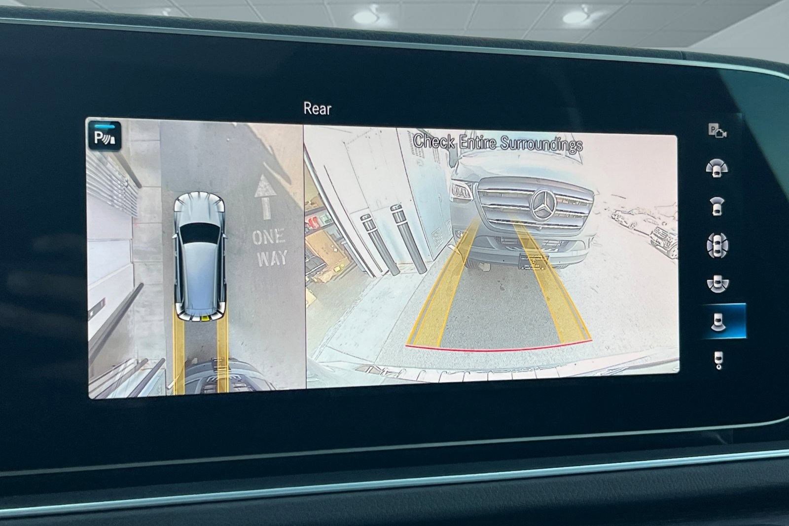 Used 2022 Mercedes-Benz GLS 450 GLS 450 image 25