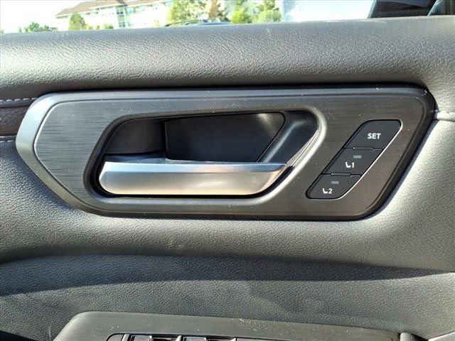 New 2026 Nissan Armada Platinum w/ Convenience Package image 16