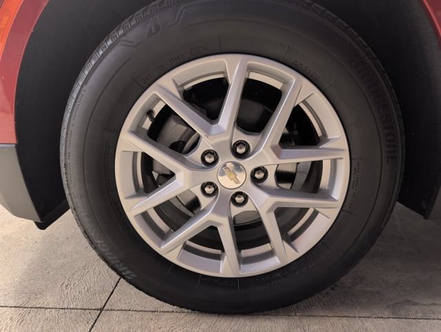 Used 2023 Chevrolet Equinox LT AWD/4WD image 24